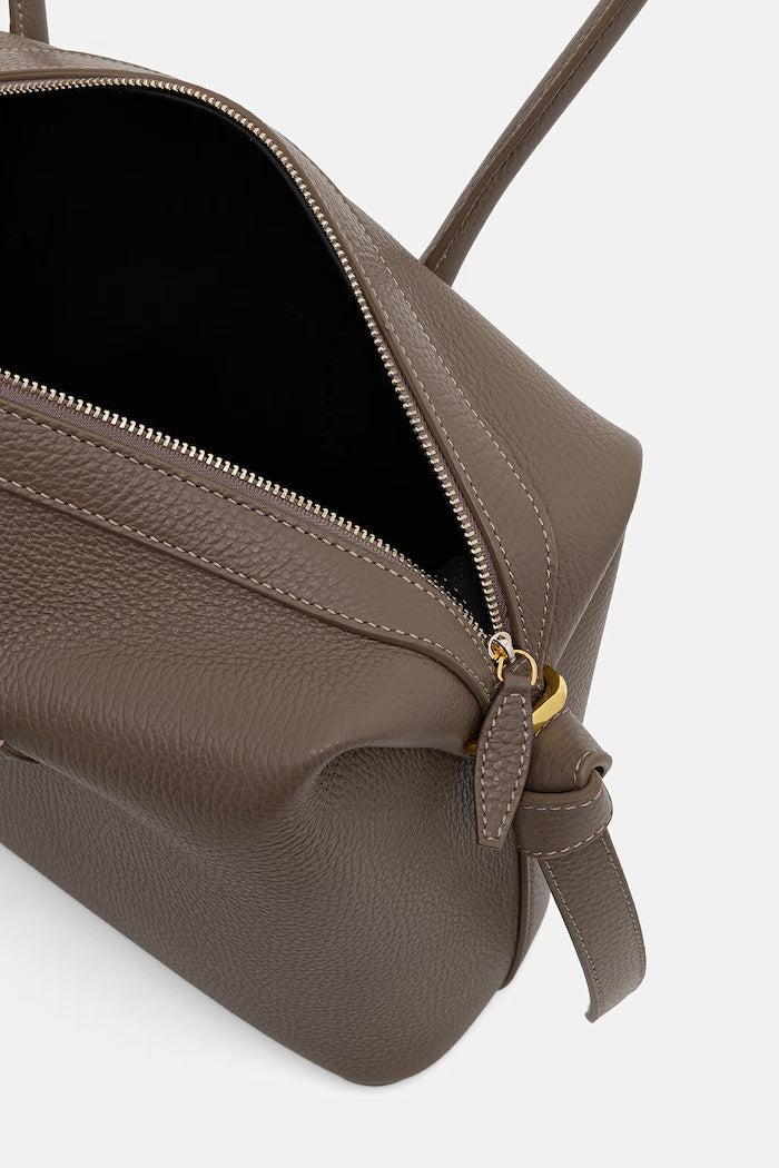 Yuzefi Brioche Duffle Shopper Kožená Kabelka Béžová YUZPF25-HB-BD-L052