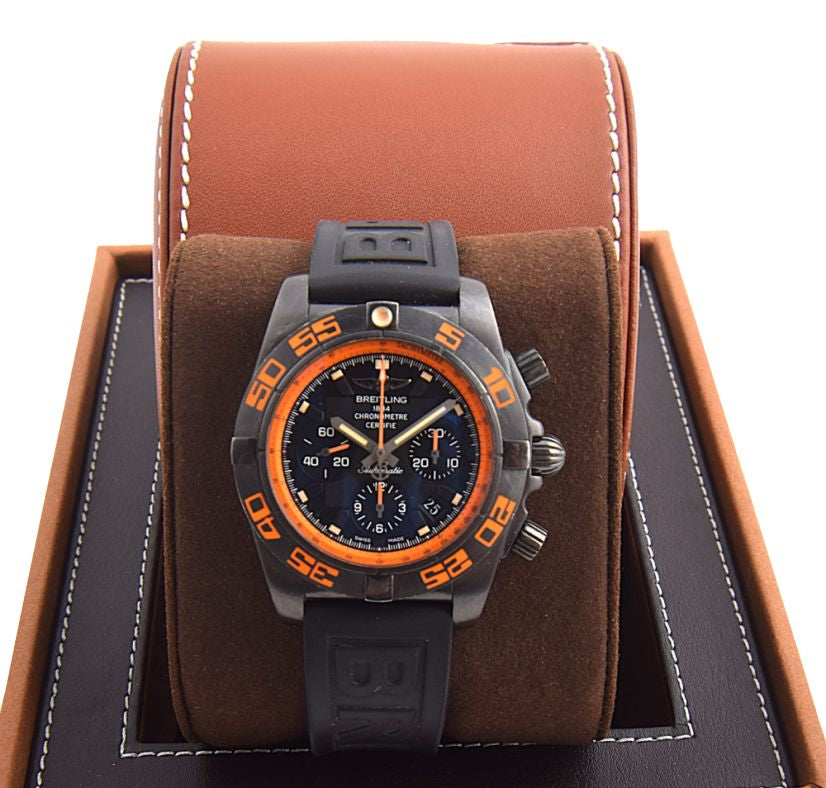 Chronomat 44 Raven Edition Speciale Automatické Pánské Hodinky MB0111C2