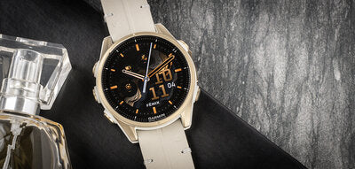 Fenix 8 AMOLED 43 mm Safírové Soft Gold Nerezová Ocel Fog Gray Kožený Řemínek Dámské Hodinky