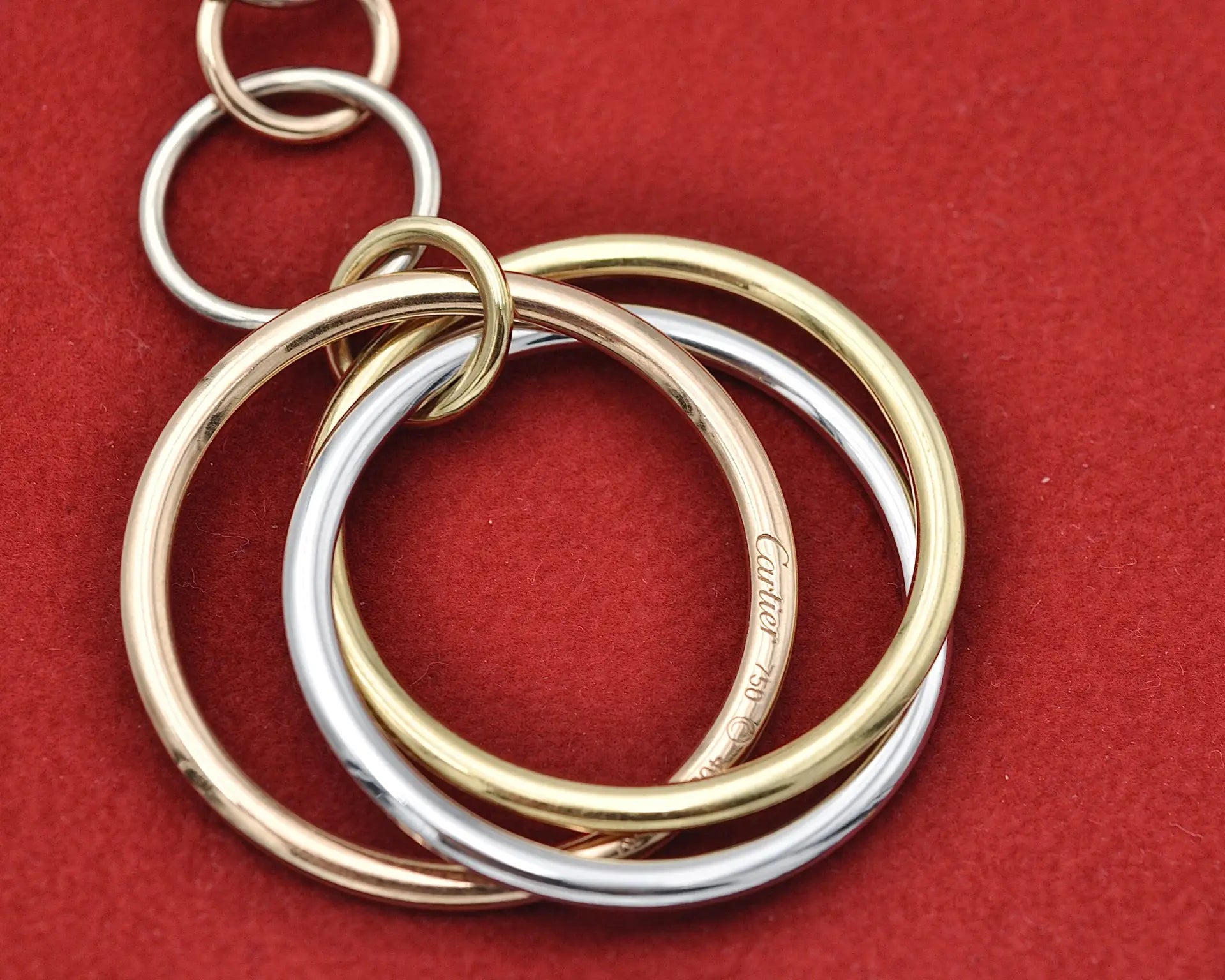 Cartier Trinity Náhrdelník z Trojbarevného Zlata s Diamanty