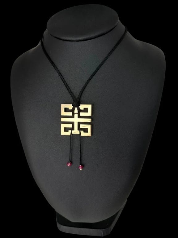Cartier Le Baiser du Dragon Náhrdelník ze Žlutého Zlata s Rubínem