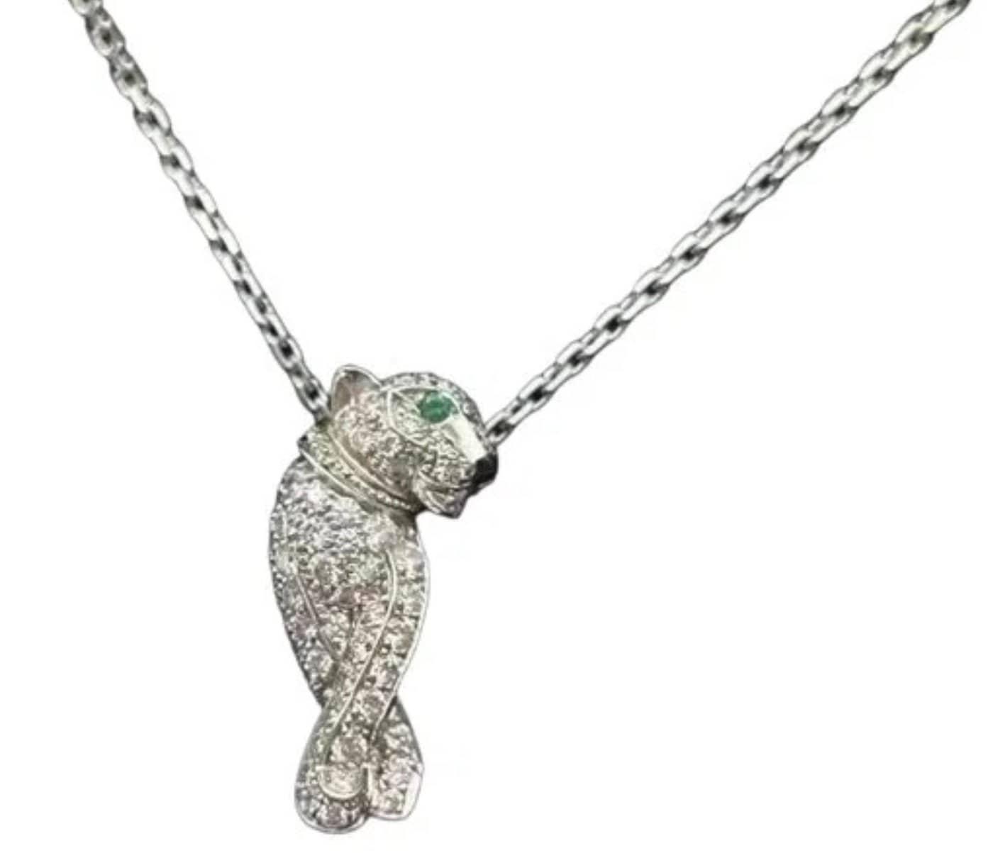 Cartier Panthère Náhrdelník z Bílého Zlata s Diamanty a Smaragdy